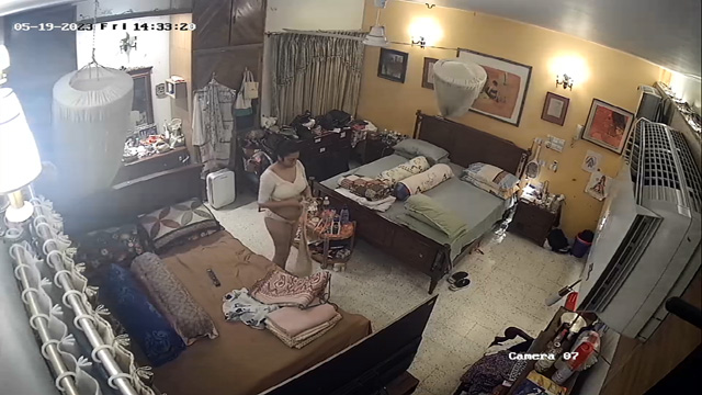 MILF Big Boobs After Bath Dress Change – CCTV CAM Videos Watch