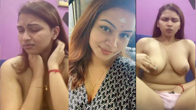 Malaysian Tamil Girl Nude Show to Lover Leaked